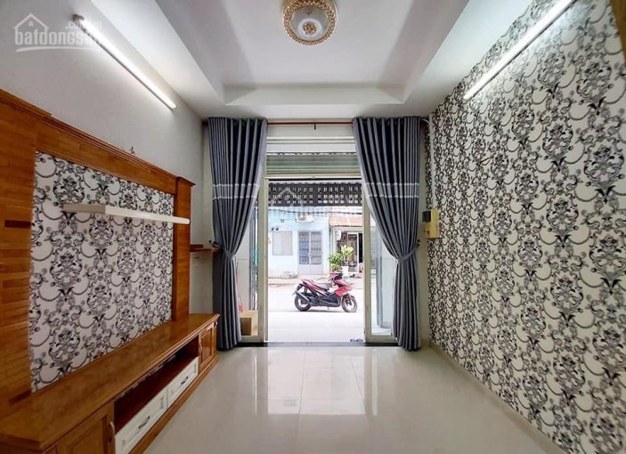 Bán nhà HXH Cao Thắng, P12, Q10, DT: 40m2, nhà cực kỳ đẹp, tặng full nội thất, giá chỉ 6.8 tỷ