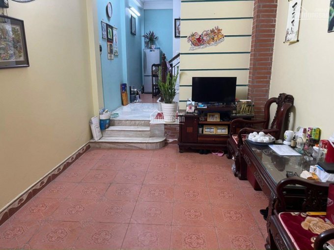 Chính chủ cần bán nhà 4 tầng gần Vũ Tông Phan, Hà Nội, ô tô đỗ gần