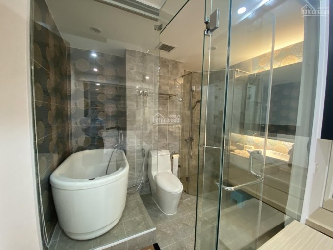 Cho thuê căn hộ Botanica Premier có bồn tắm lớn, có đội vệ sinh hằng tuần, gần sân bay, NT cao cấp