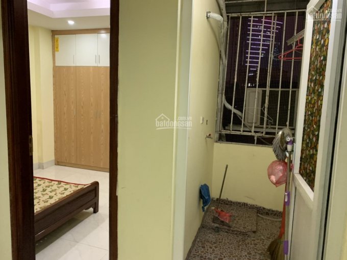 Cho thuê căn chung cư thang máy Vân Hồ, Nguyễn Đình Chiểu DT 45m2, giá 6,5 triệu 2 ngủ