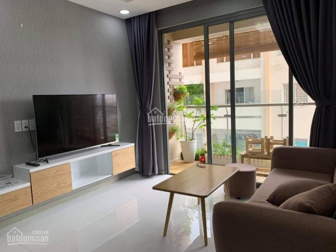 Cho thuê căn hộ Gold View Q4 DT 80m2, thiết kế 2 phòng ngủ, ban công décor đẹp - sang trọng