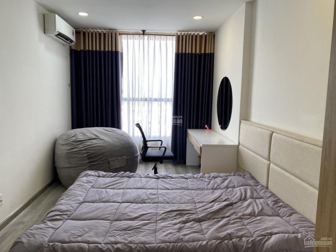 Cần bán căn hộ Q4, view CBD, 80m2, 2PN, 2WC, tầng cao, 3,4 tỷ (Bao hết) Đầy Đủ NT. LH: 0938231076