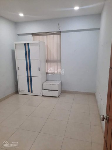 Cho thuê căn hộ Linh Tây, Thủ Đức, căn góc 89m2, 2PN, 2WC, giường, máy nước nóng, view đẹp