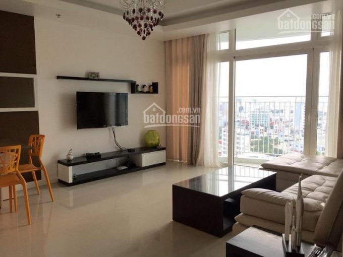 Kẹt tiền bán gấp CH Central Garden Q.1, 85m2, 2PN, 2WC, full NT, giá 2.8 tỷ LH 0976947697