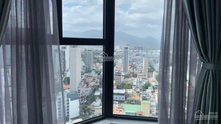 Cho thuê căn hộ HUD Building Nha Trang 2PN và 2WC đầy đủ nội thất. Căn 17T cao view biển và city