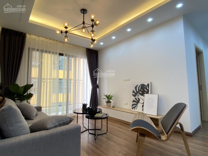 Cho thuê căn hộ cao cấp tại chung cư D2 Giảng Võ, Ba Đình, 118m2, 3PN view hồ, giá 15 triệu/tháng