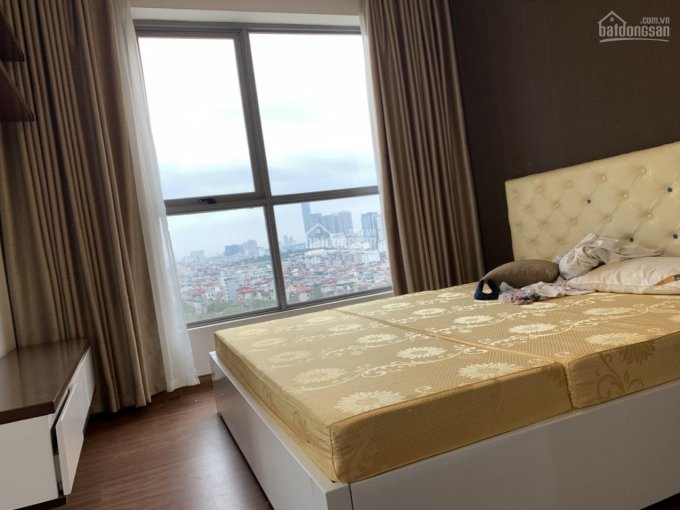 Cho thuê chung cư Star Tower Yên Hòa, 158m2, 4 phòng ngủ đủ đồ, 21.5 triệu/th