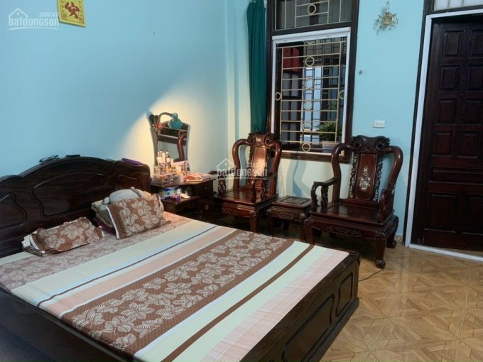Chính chủ cần bán nhà 4 tầng gần Vũ Tông Phan, Hà Nội, ô tô đỗ gần
