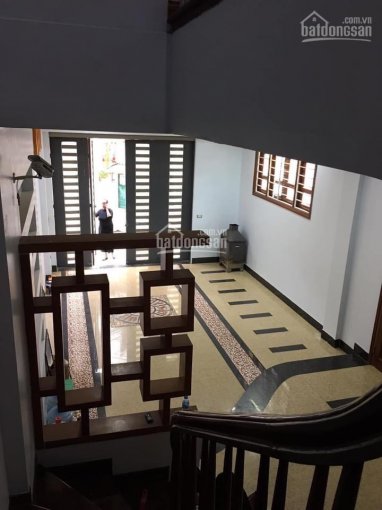 Ôm tiền nhanh thì còn. Bán nhà Hoàng Quốc Việt 2 mặt ngõ phân lô, ô tô, KD, DT 78m2, MT 6,1 m