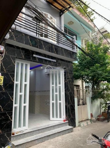 Cần bán gấp căn nhà trên đường Nguyễn Văn Lượng, Phường 17, Gò Vấp, giá 1 tỷ 980 triệu, hẻm xe hơi
