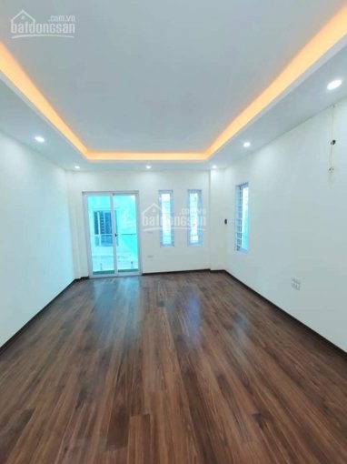 Hiếm! Bán nhà Trần Đại Nghĩa, phân lô, ô tô, nội thất vip, DT 41m2 x 5T, MT 4m, 3.4 tỷ