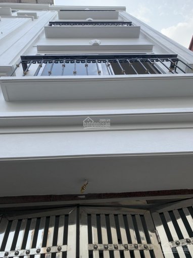 Bán nhà mới đẹp 5 tầng xây độc lập x 36m2 2,44 tỷ đường Tả Thanh Oai, ô tô đỗ cách 20m, gần chợ