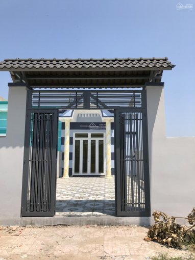 Bán nhà mới xây, nội thất hoàn thiện cơ bản sau ủy ban Hòa Khánh Nam, giá tốt
