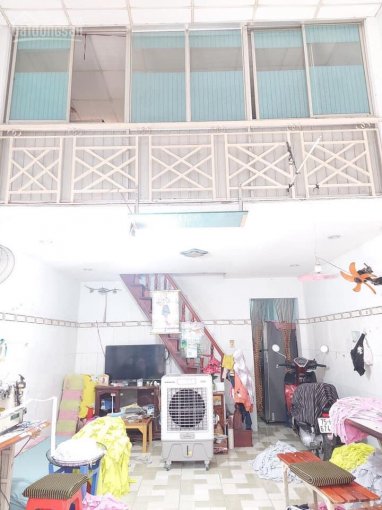 Nhà bán HXH Lạc Long Quân, Phường 3, Quận 11, 70 m2 giá 6 tỷ 5. LH: 0935547339 / 0967547339.