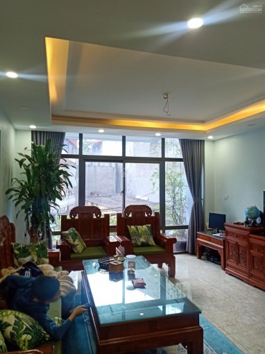 Chỉ 4,95 tỷ, nhà 4 tầng, 70m2 ô tô vào nhà, ngõ phố Ngô Thì Nhậm, Hà Đông