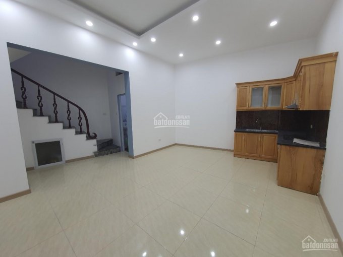 Bán gấp nhà 3 tầng 45m2 giá 2,7 tỷ tại Nguyên Xá, Minh Khai, Bắc Từ Liêm, Hà Nội