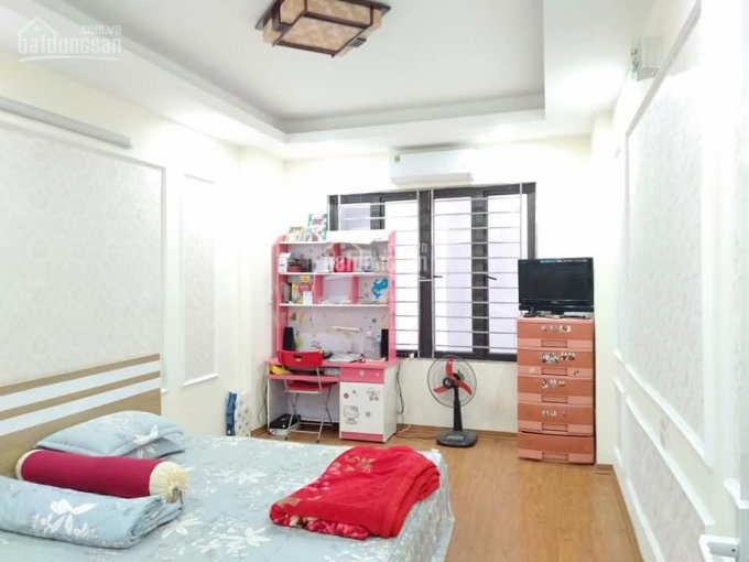 Bán gấp nhà La Khê 32m2, 4 tầng, 10m ô tô tránh, full nội thất chỉ còn 2,6 tỷ, lh 0966410446