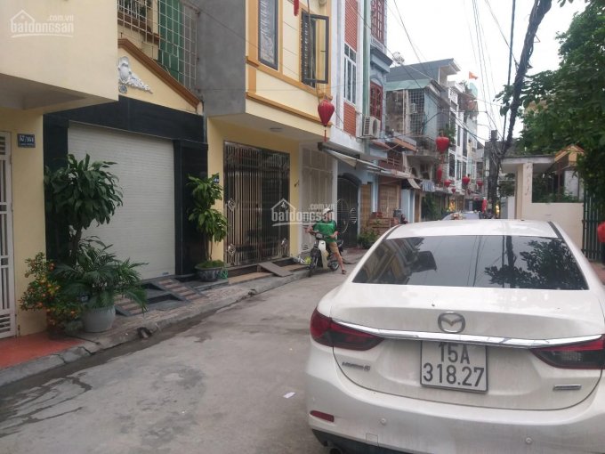 Gia đình mua nhà to bán nhà bé, trong ngõ Lửa Hồng, Lê Chân, Hải Phòng