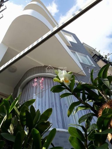 Bán nhà hẻm 142 Nguyễn Thị Thập, P Bình Thuận, Quận 7, DT 5 x 14m, nhà 1 trệt + 3 lầu, giá 8 tỷ