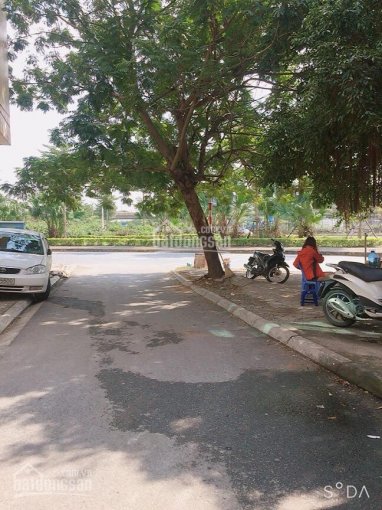 Bán nhà nghỉ 13 phòng tại Phúc Đồng Long Biên giá chào 10.5 tỷ ngõ thông ô tô tránh