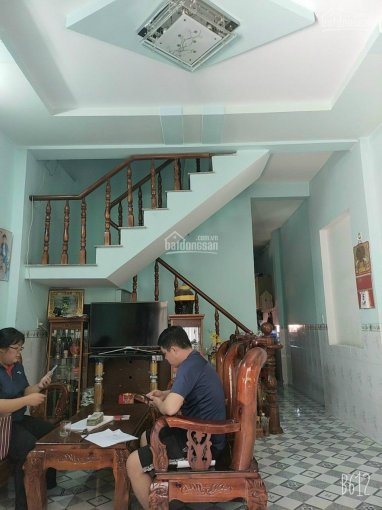 Chính chủ cần tiền bán gấp căn nhà 1 trệt 1lầu tại Vĩnh Tân- Tân Uyên.giá chỉ 1,2 tỷ
