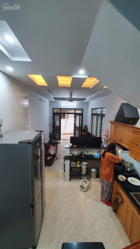 Cần bán gấp! Nhà riêng phố Mai Động 4 tầng, 43m2, 3 tỷ (0926900555)