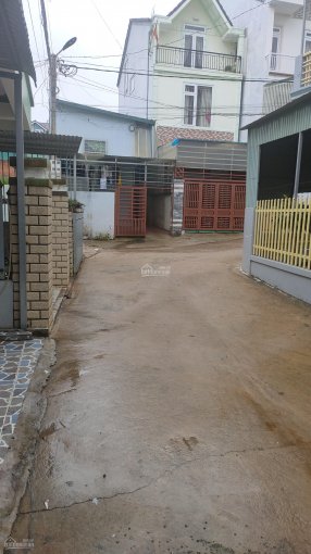 Bán nhà đẹp giá rẻ đường Nguyễn Đình Chiểu