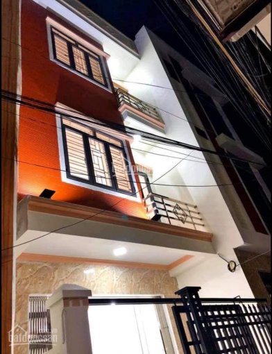 Bán căn nhà 3 tầng phong cách hiện đại, mặt ngõ to đường Lê Hồng Phong, 54m2, giá 1,85 tỷ