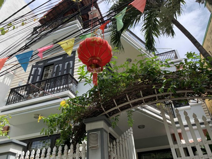 Bán nhà Vila 2 tầng đường Nguyễn Tri Phương, cách đường chính 30m - LH 0914026256
