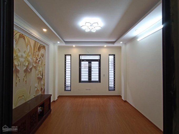 Mua nhà ở Hoàng Mai giá rẻ hợp lý, nhà mới và đẹp , giá 2,65tỷ có thương lượng
Lh : 0336250911