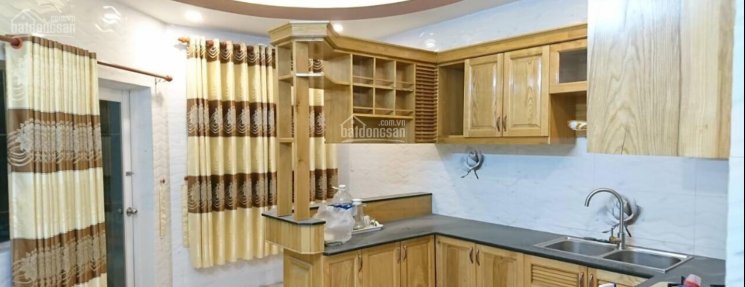 Bán nhà 3 Tầng mới xây đẹp Q10, 30m2, hẻm thông 5.2 tỷ