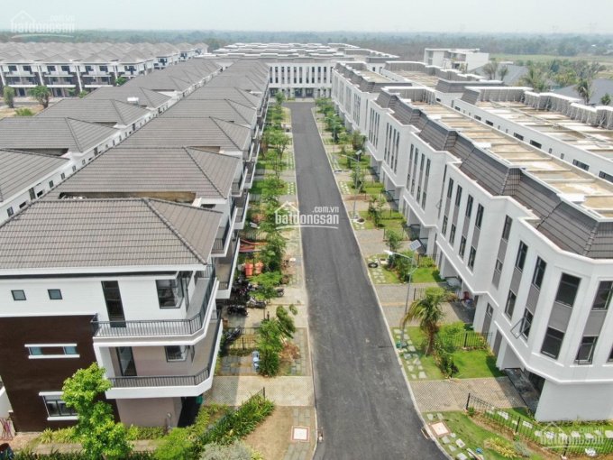 Biệt thự Phúc An bán nhanh bán lỗ nặng trong tháng 2.5 tỷ bao phí vị trí đẹp. Lh 0704.972.418