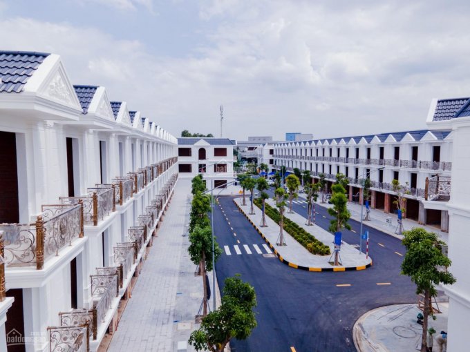 Khu nhà phố Compound kiểu mẫu Cite Damour ngay TTHC Dĩ An, 1 trệt 2 lầu - SHR bank75% - vào ở ngay
