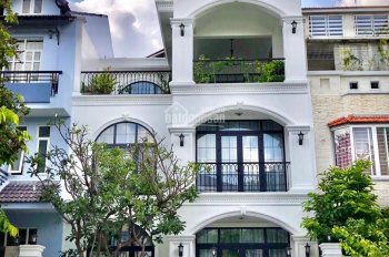 Villas Phú Mỹ Hưng - Kiến trúc Châu Âu cực đẹp. Giá 37.5 tỷ