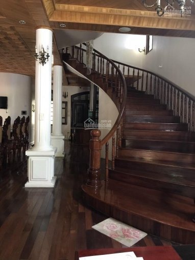 Bán biệt thự KĐT Văn Quán, mặt phố ẩm thực, hoàn thiện đẹp, 190m2, ĐB, 19 tỷ có TL: 0903491385