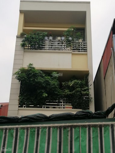 Bán nhà mặt phố Thanh Lân, Thanh Trì ô tô đỗ, kinh doanh đỉnh: DT 104m2 x 4 tầng