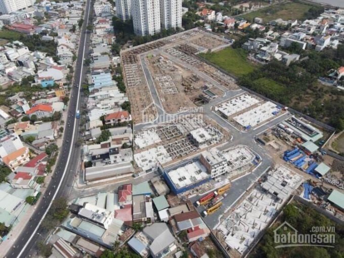 Chuyển nhượng căn nhà phố dự án Amelie Phú Mỹ Hưng giá 9,6 tỷ đường lớn