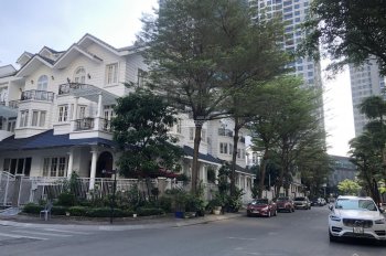 Bán biệt thự Saigon Pearl Bình Thạnh, DT 218m2, góc 2 mặt tiền, nội thất đẹp, giá tốt 80 tỷ