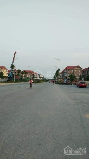 Bán biệt thự Văn Phú, Hà Đông. 200m2, 17.5 tỷ
