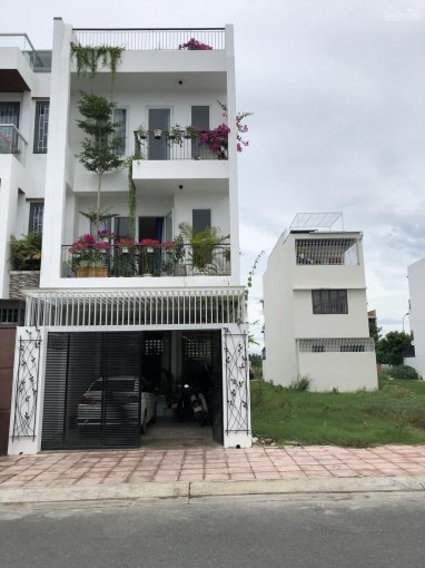 Bán nhà 3,5 tầng mới đẹp khu đô thị Lê Hồng Phong 2, Phước Hải, Nha Trang. LH: 0898.368.999
