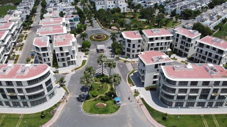 Khu Villa compound đẹp xuất sắc tại phường Phú Hữu, quận 9, tầm tài chính 5 tỷ sở hữu ngay