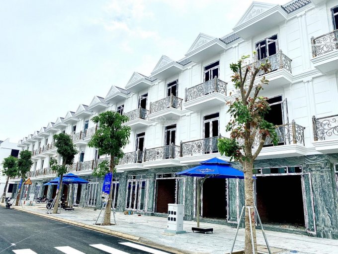 Khu nhà phố Compound kiểu mẫu Cite Damour ngay TTHC Dĩ An, 1 trệt 2 lầu - SHR bank75% - vào ở ngay