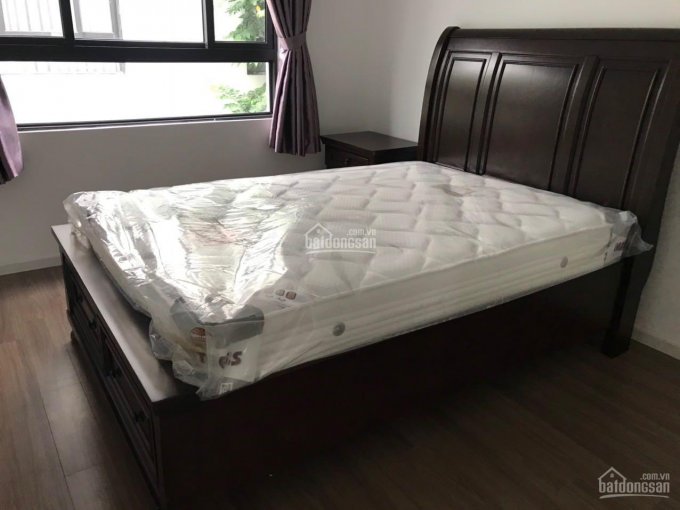 Bán nhà khu đô thị Vinhomes Thăng Long - trước nhà là vườn hoa thoáng mát