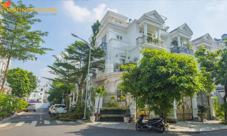 Bán căn góc biệt thự Cityland P5 ngay cạnh Emart 8x16m hầm 3 lầu giá 28.7 tỷ 0983750975 Nguyên Anh