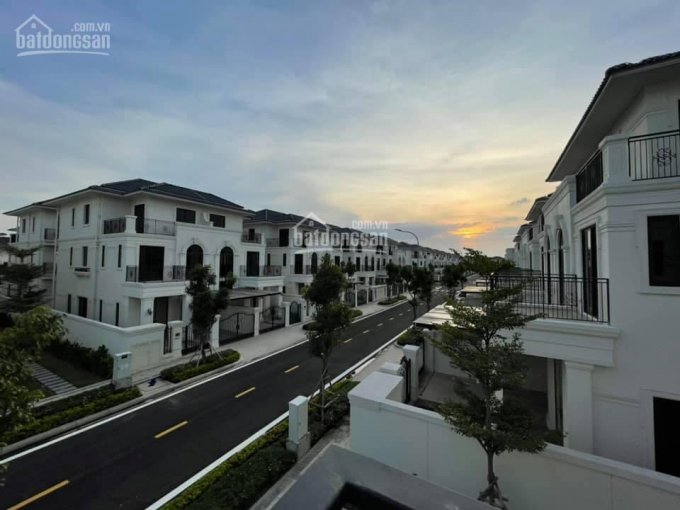 Bán biệt thự song lập Zone 4, 160m2 1 trệt 2 lầu, lô góc gần clubhouse, giá 7.1 tỷ, LH: 0972947323