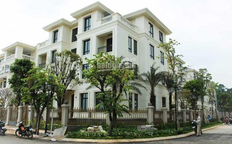 Chuyên bán biệt thự Ba Son Quận 1, DT từ 225 - 437.5m2, nhiều vị trí đẹp, hàng thật không đăng ảo