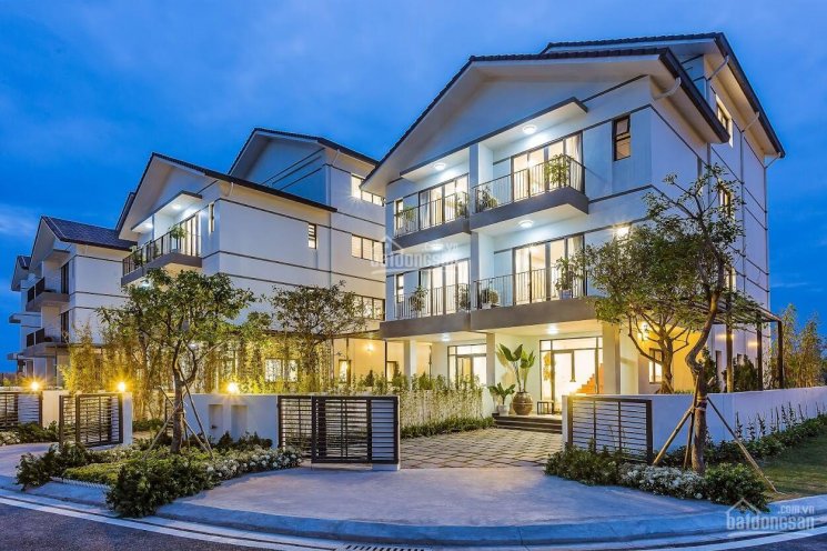 Bán biệt thự 193m2, mặt hồ Vinhomes Thăng Long, giá rẻ