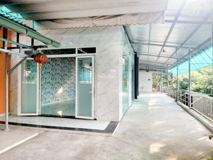 Nhà mặt tiền Nguyễn Chí Thanh (Bình Nhâm), giáp Lái Thiêu, thích hợp mở quán cafe. LH 0899386296