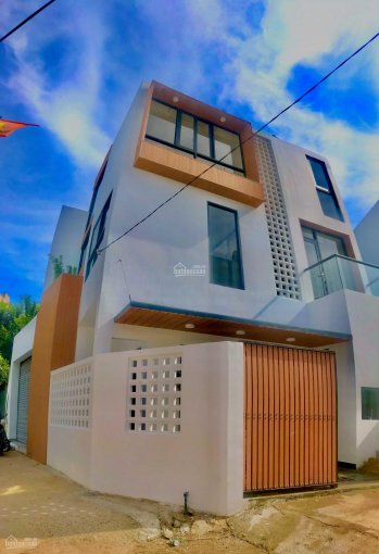 Villa mini Phú Nông TK kiến trúc sư Singapore với DT 80,7m2 (full options) giá: 2,95 tỷ