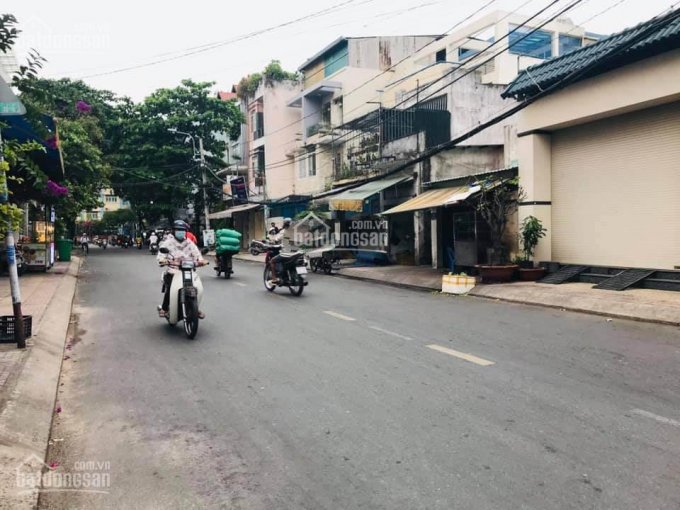 Bán nhà MTKD (5 x 28m) đường Phạm Vấn, Phường Phú Thọ Hòa, Quận Tân Phú